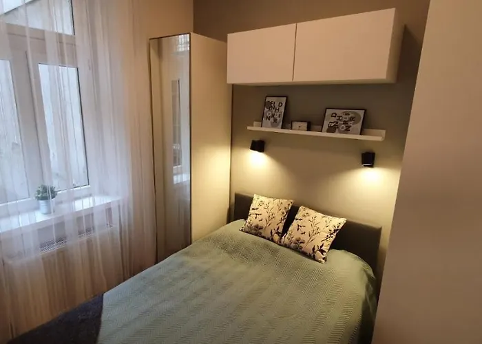Cs14 Gold Apartment